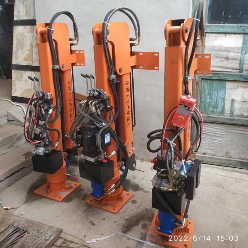 昭通市重汽蓝牌随车吊 3.2吨 国六动力强 液压驱动 农用自卸起重机